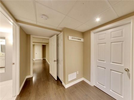 For Lease - 5 Regis Court Unit# Basement, Hamilton, Ontario - Photo 3