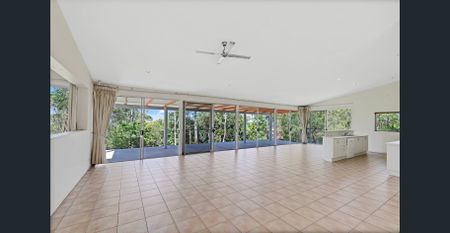 Private Hinterland Retreat Just Minutes from Noosa - Photo 2