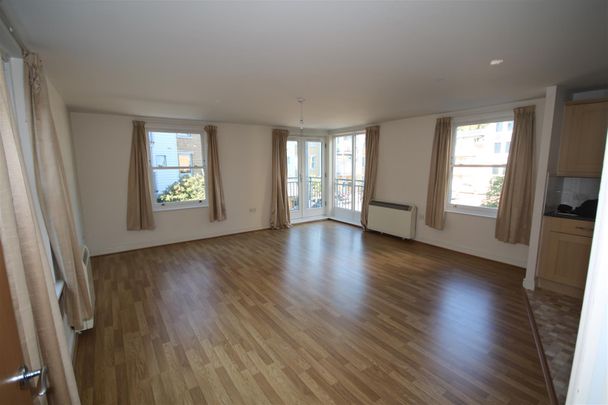 Kent CanterburyBingley Court, CT1 2SX, Canterbury - Photo 1