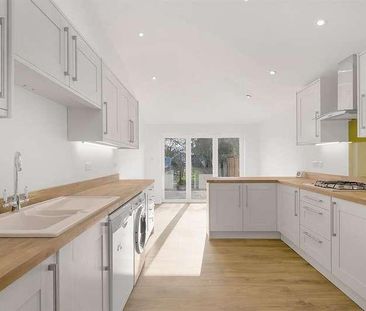 Flanchford Road, Reigate, RH2 - Photo 5