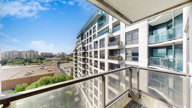 For Lease - 18 Harding Boulevard Unit# 912, Richmond Hill, Ontario - Photo 1