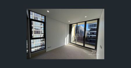 Stunning 3-Bedroom Plus Study Room For Lease - Photo 2