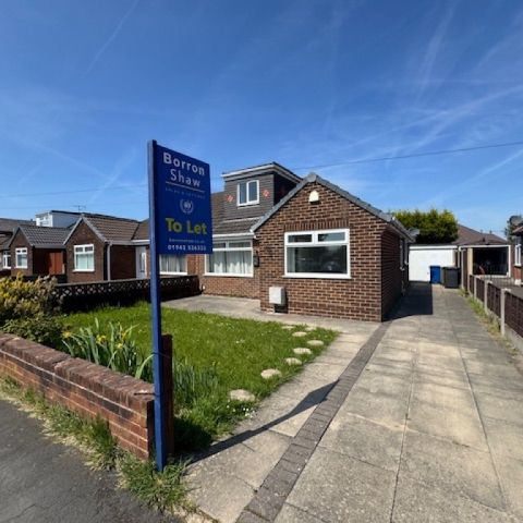 3 Bedroom Semi-Detached Dormer Bungalow - Photo 1