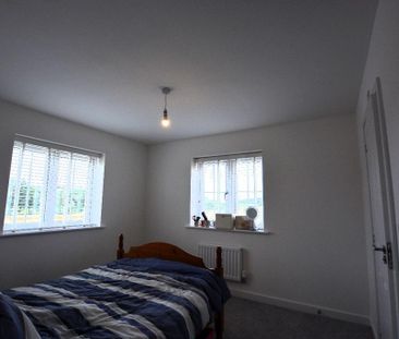 3 bedroom detached house to rent - Photo 5