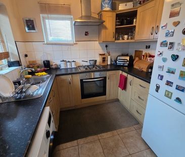 2 Bed Bungalow, Kincraig Road, LE4 - Photo 4
