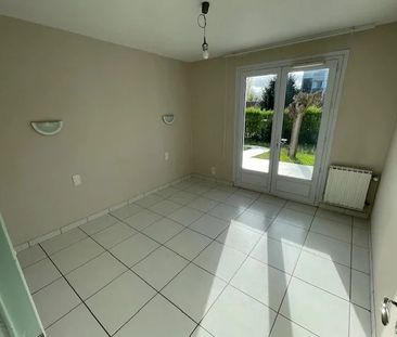 Maison T5 à louer sur LE HAILLAN - Photo 2