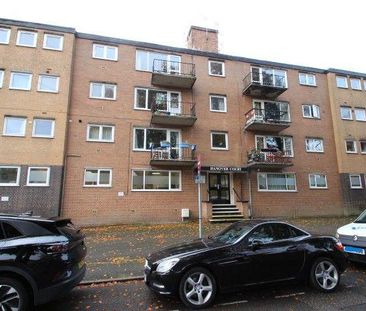 2 bedroom apartment to rent - Photo 6