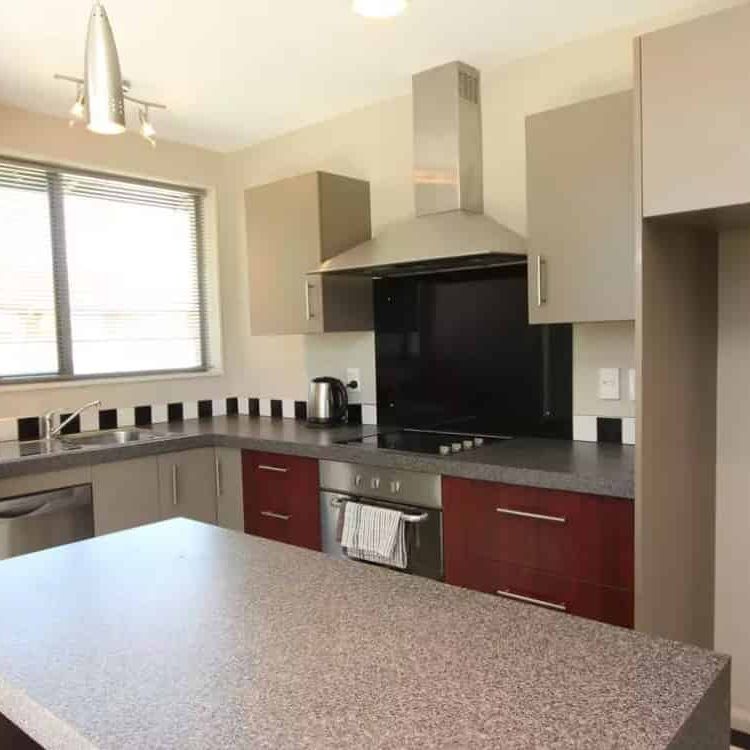 Great location - Photo 2