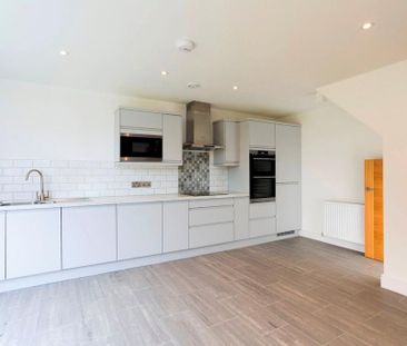 3 bedroom terraced house to rent - Photo 6