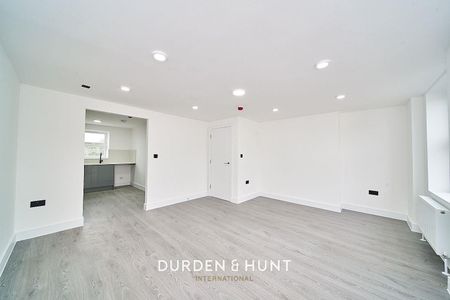 Kingsland High Street, London - Photo 2