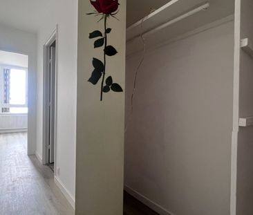 Appartement a louer Aubervilliers - Loyer €729/mois charges compris... - Photo 3