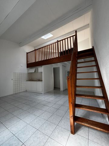 Location Appartement 1 pièce 35m² - Photo 5