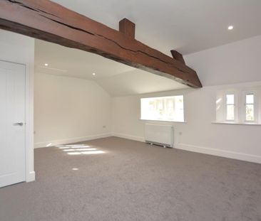 2 bedroom terraced house to rent - Photo 3