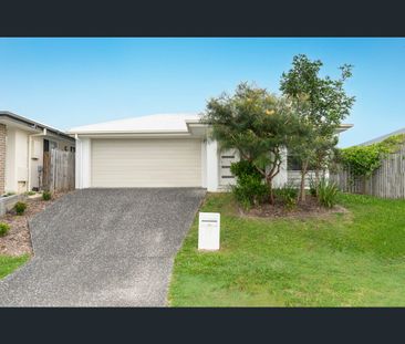 16 Trillers Avenue, Coomera, Qld 4209 - Photo 2