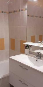 Location Appartement 2 pièces 43m² MARMANDE 47200 - Photo 3