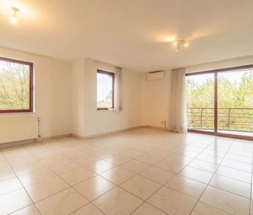 Appartement te huur - Foto 1