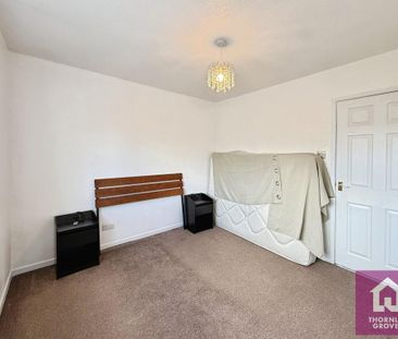 2 bedroom semi-detached house to rent - Photo 5