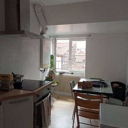 Location Appartement 4 pièces 64m² RIOM 63200 - Photo 3