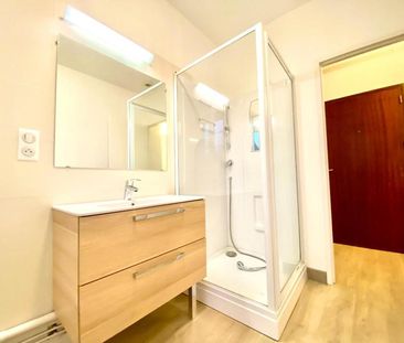 Location Appartement 3 pièces 46m² BRIVE LA GAILLARDE 19100 - Photo 2