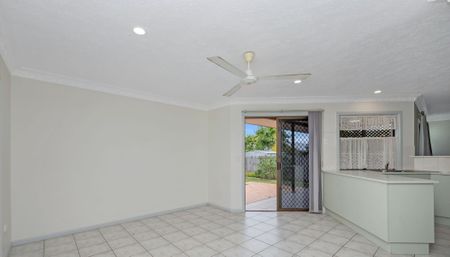 Spacious 3‑Bedroom Home in Quiet Kirwan Crescent - Photo 4