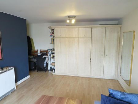 Studio to rent - Photo 4