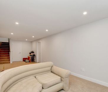 For Lease - 927 OMAGAKI Way, Blossom Park - Airport and Area, Ontario - Photo 3