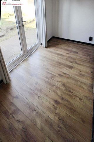 2 bedroom semi-detached house to rent - Photo 4