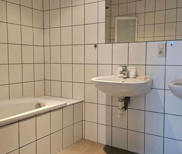 Appartement te huur in Hasselt voor € 950 met 2 slaapkamers - Foto 2