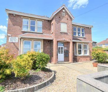 1 bedroom Flat To Let - Photo 3