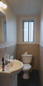 Grand et calme 4 ½ lumineux au 3e étage - AOÛT 2025 - Photo 3