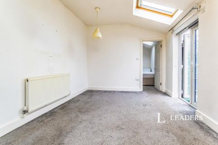 1 bedroom flat to rent - Photo 5