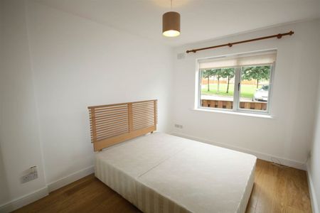 46 The Water Rill, Waterside, Malahide, County Dublin - Photo 4