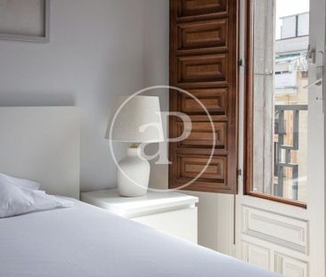 Luxury Apartment for rent in Madrid, Autonomous Region of Madrid - Photo 2