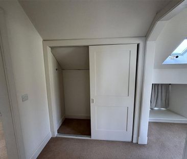 2 bedroom end of terrace house to rent - Photo 6