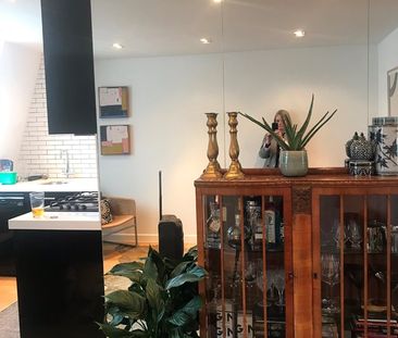 1 Bed Flat, Chepstow Road, W2 - Photo 3