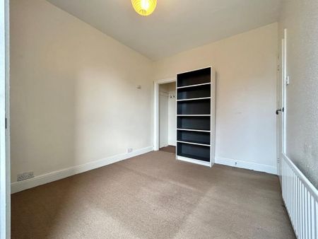 4 bedroom terraced house to rent - Photo 4