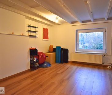 Ruime gezinswoning met 4 slaapkamers, tuin, terras en 2 staanplaats... - Foto 5
