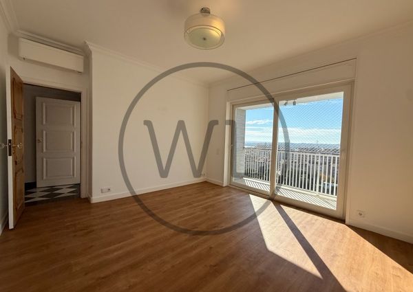 Apartamento T5+1 em Lisboa