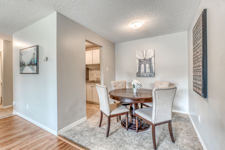 606, 612, 624 and 630 - 58 Avenue SW, Calgary - Photo 2