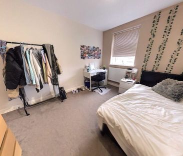 163 Tiverton Road - Photo 3