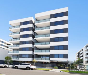 MODERN GROUND FLOOR APARTMENT WITH WRAP-AROUND COURTYARD - Photo 5