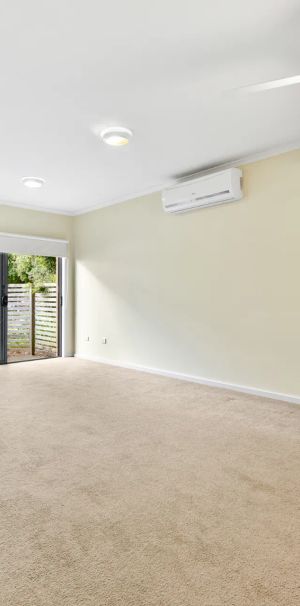 Family friendly townhouse - Photo 1