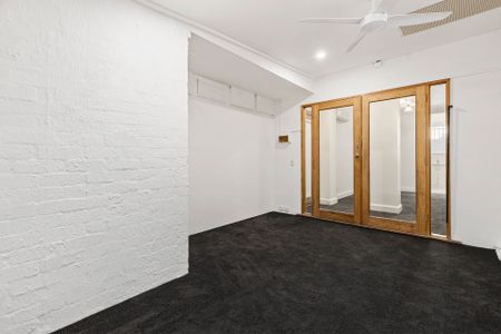 Quiet and Secluded - Photo 2