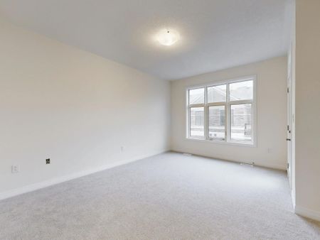 For Lease - 28 Millman Lane, Richmond Hill, Ontario - Photo 4