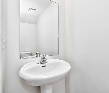 For Lease - 39 Hays Boulevard Unit# 12, Oakville, Ontario - Photo 3