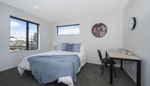 Modern Studio Rooms - Photo 1