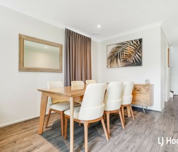 Beautiful 4 Bedroom Home in Great Location! - Photo 5