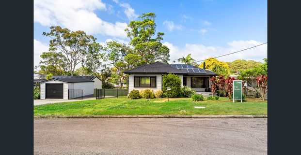 Three Bedroom Home - Photo 1