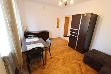 Łódź Łódź-Widzew, ul. Konstytucyjna - Фото 5