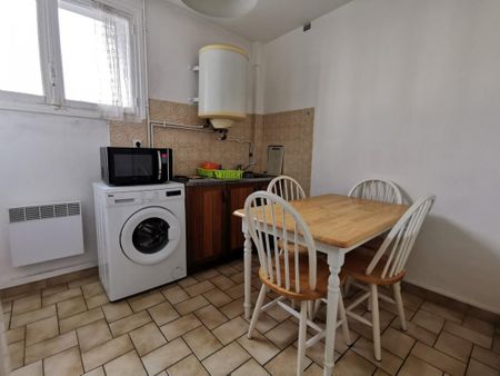 Location Appartement 1 pièce Meublé 25m² CHAMBERY 73000 - Photo 5